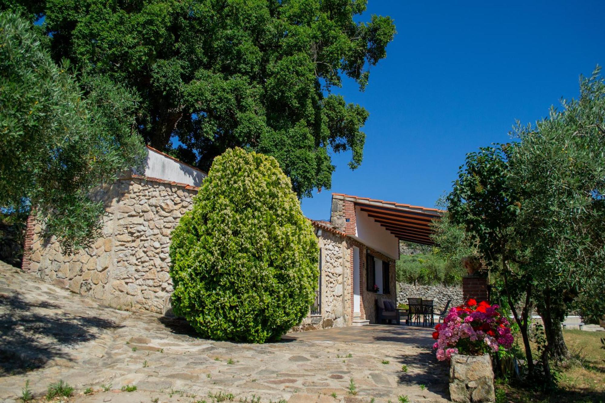 Casa Rural La Recuera Montanchez Exterior photo