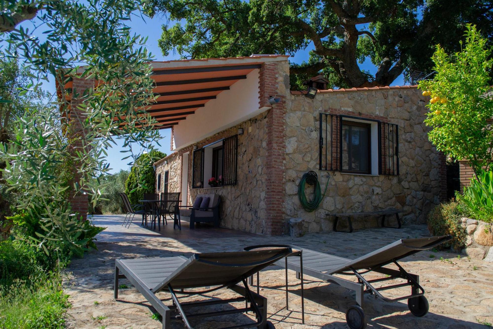 Casa Rural La Recuera Montanchez Exterior photo