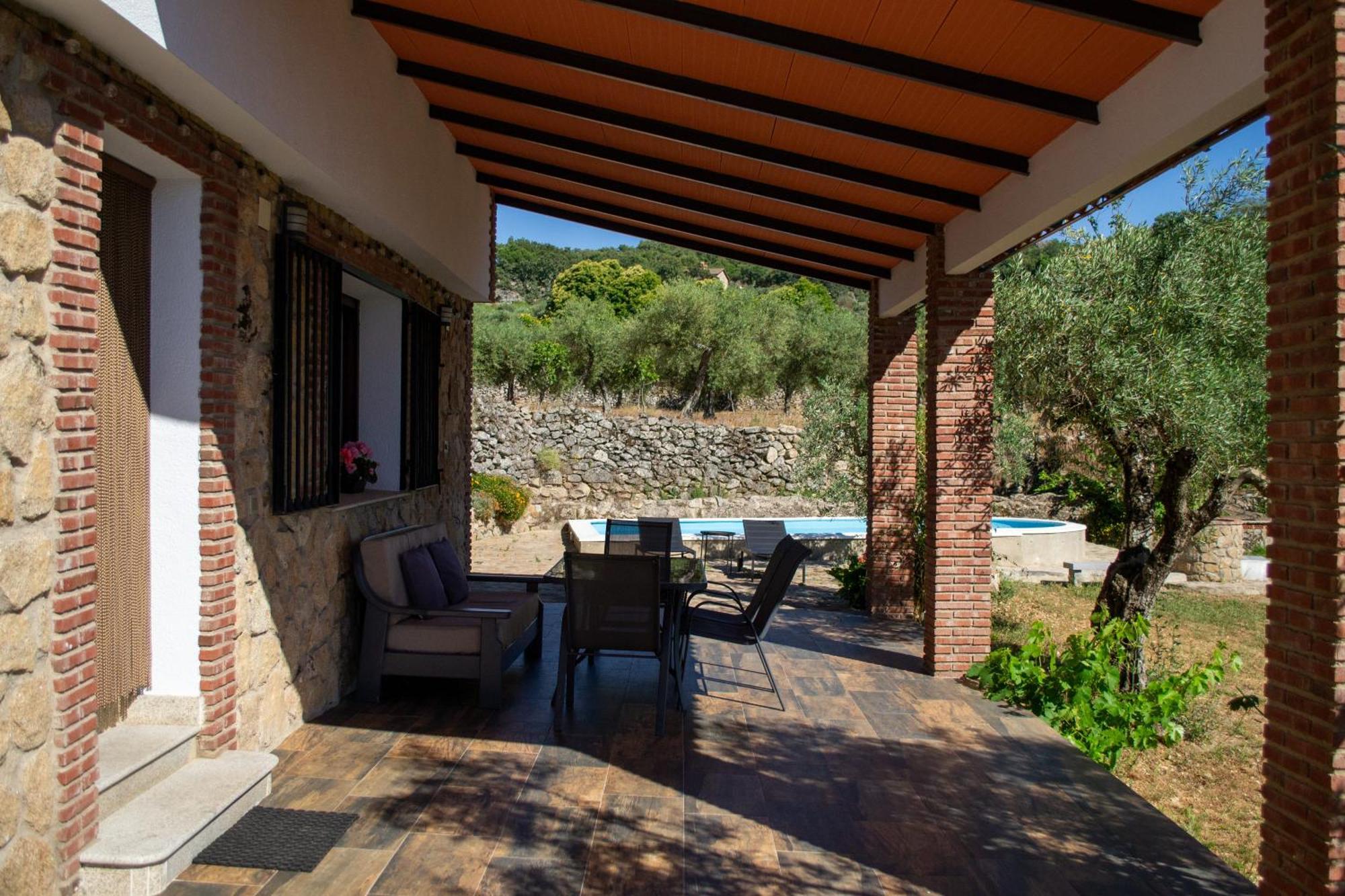 Casa Rural La Recuera Montanchez Exterior photo